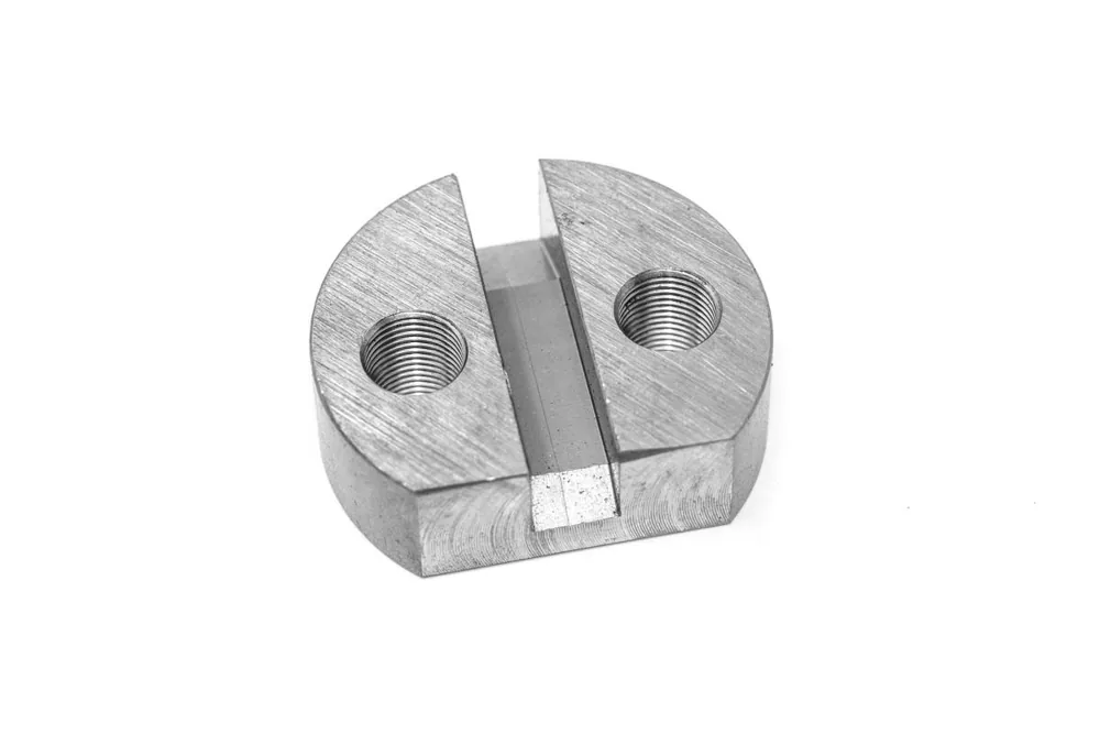 6685771 — Holder, Threaded