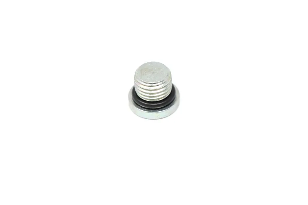 6686236 — Plug
