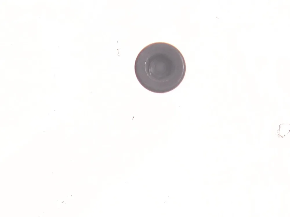 6687994 — Screw