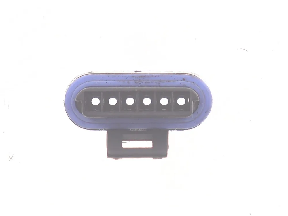 6689566 — Connector, 6 Female