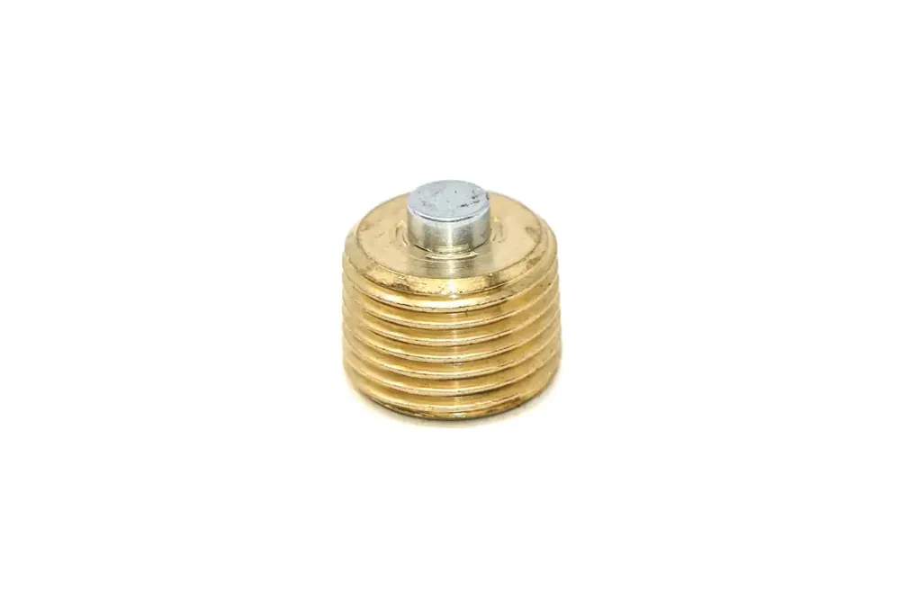6692874 — PLUG