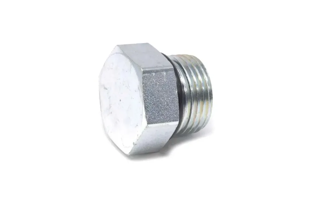 6693883 — PLUG