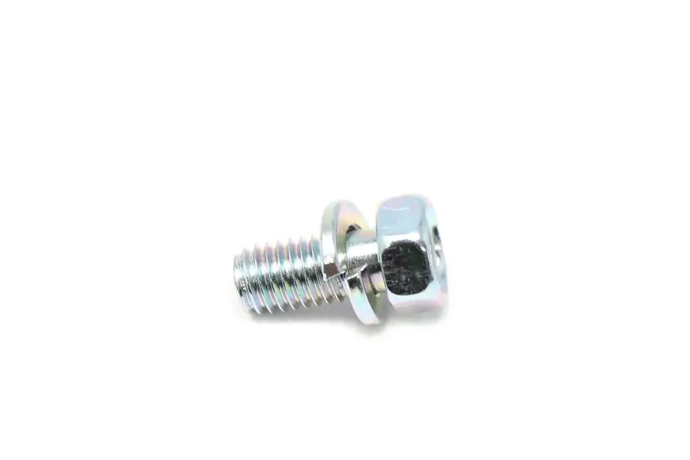 6697053 — BOLT