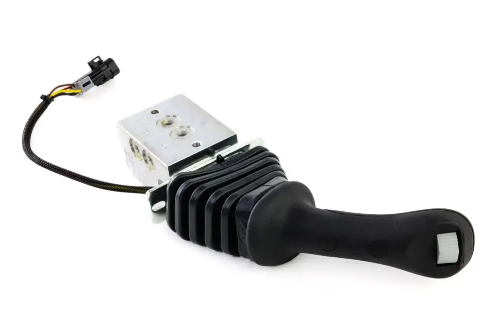 6698142 — JOYSTICK PILOT