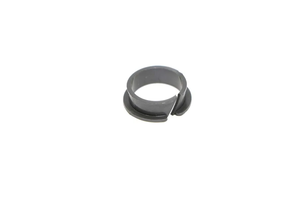 6698186 — Clip, Bearing