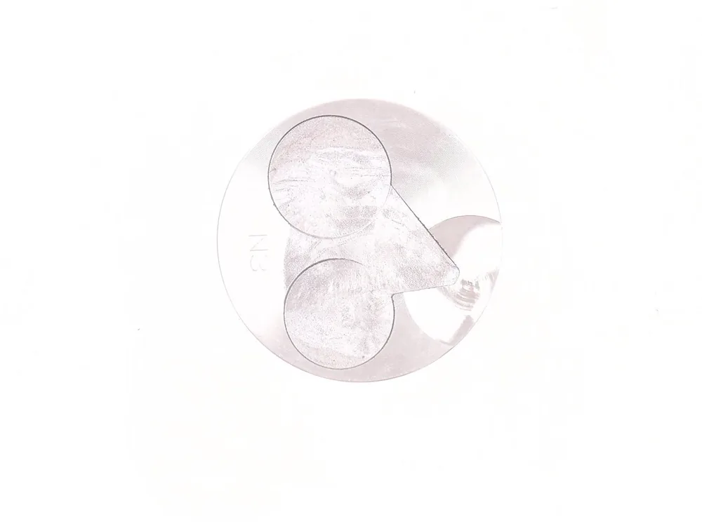 6698613 — Piston, Engine