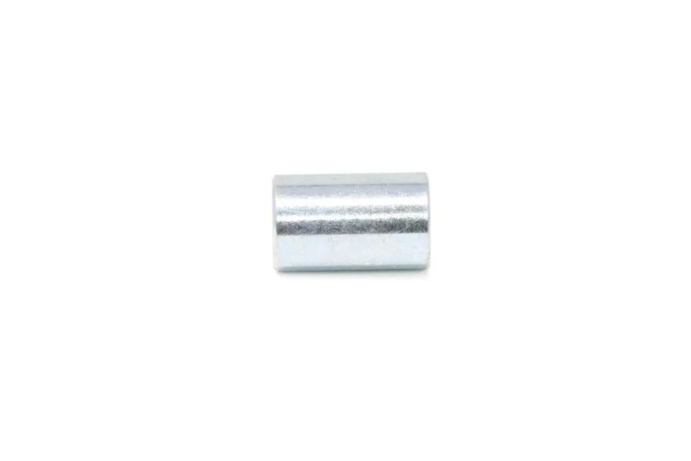 6701878 — Bushing, 106