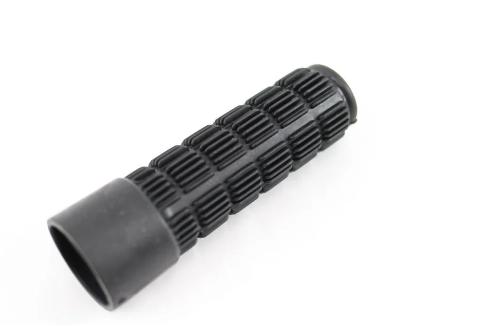 6702621 — Grip Handle