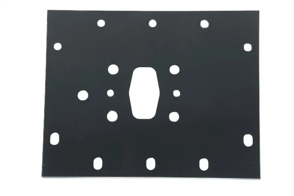 6706042 — COVER HOUSING