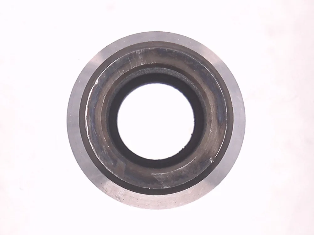 6707180 — Pivot Pin