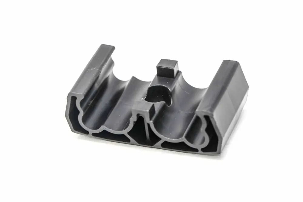 6717933 — Clamp Tubeline
