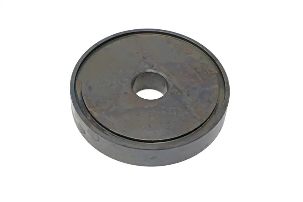6725204 — WASHER RETAINER HUB
