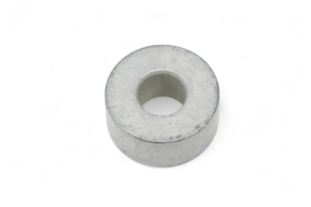6728337 — SPACER