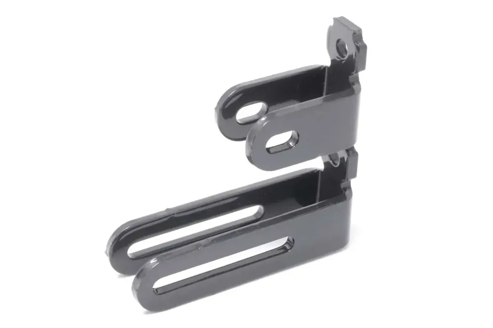 6729141 — MOUNT 3RD GAS SHOCK