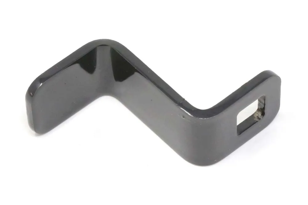 6729688 — Latch, Cam