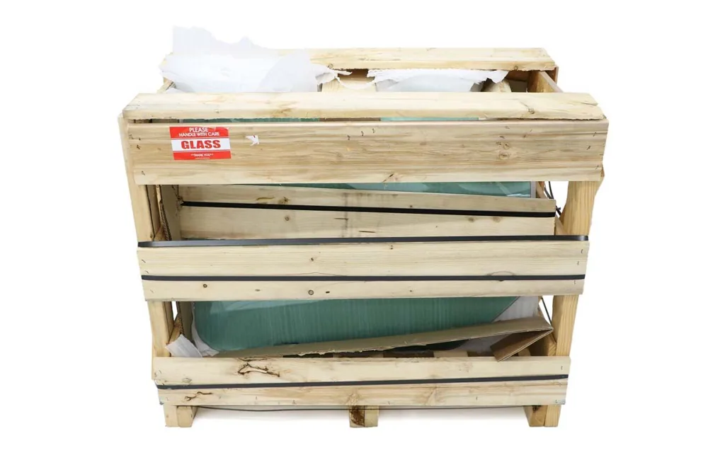 6729776PK — Curved Cabin (Bulk of 25) Window Door