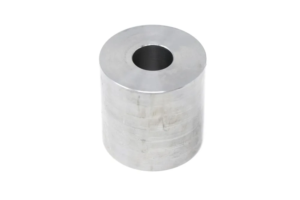 6730700 — Bushing, Bobtach