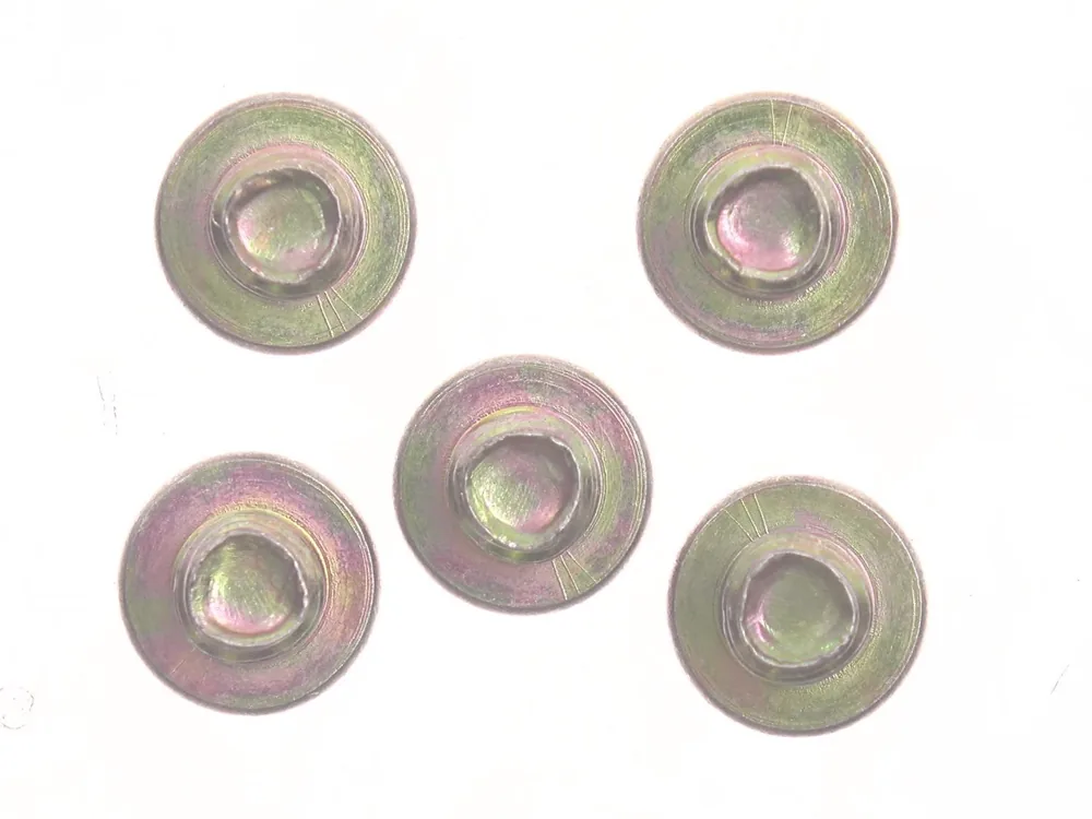 6733886 — Screw, Socket Button Head Thread Rolling