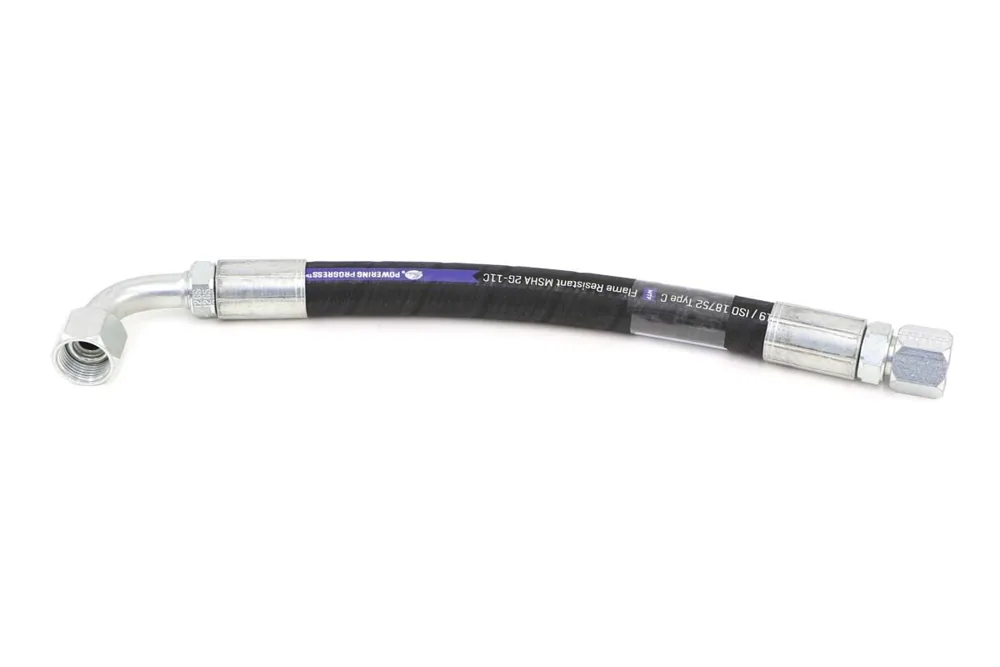 6735239 — Hose Assembly