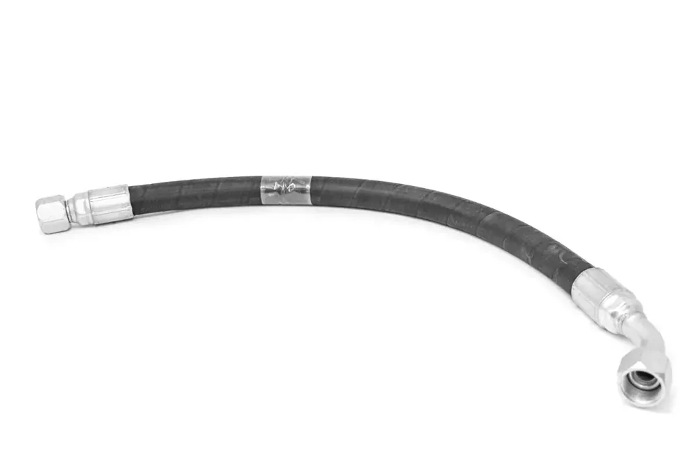 6736201 — HOSE