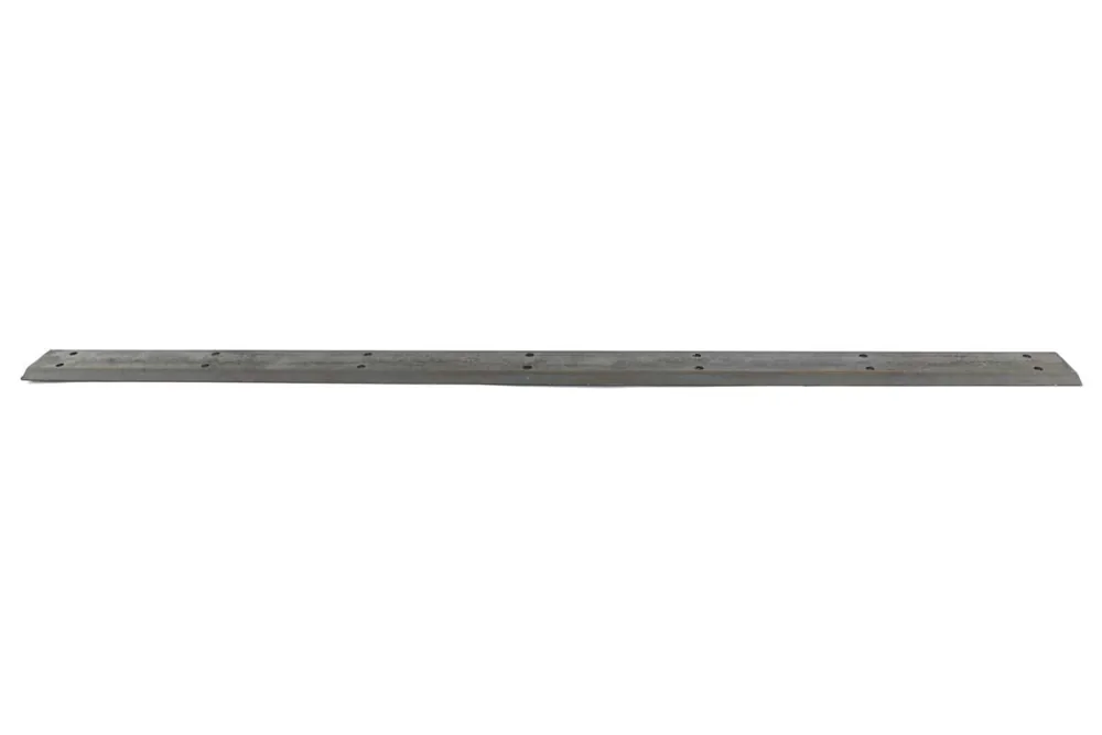 6736392 — Blade, 68 Front