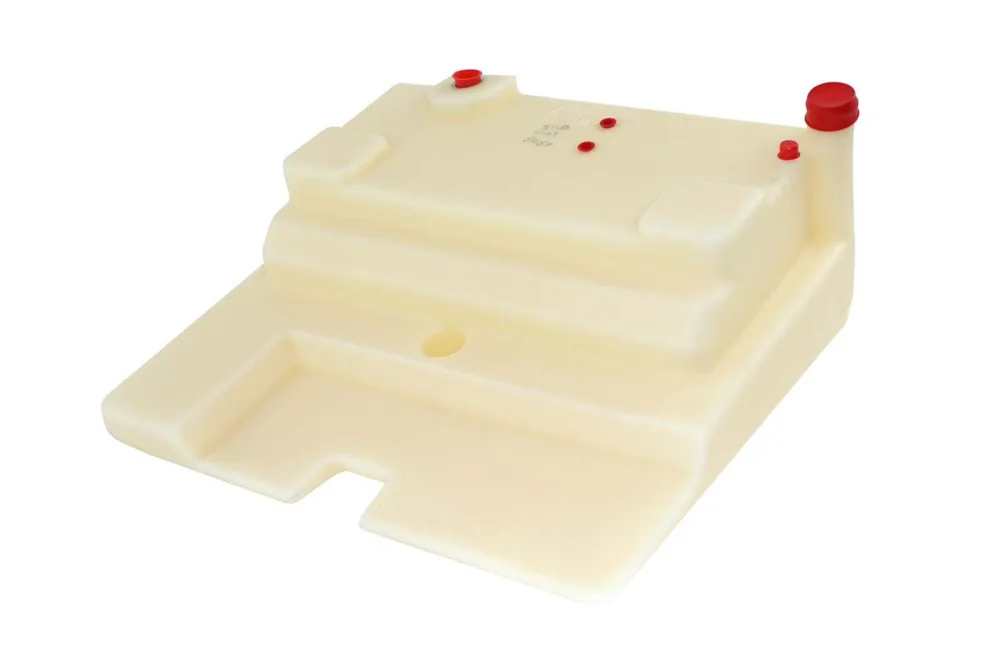 6736659 — Fuel Tank
