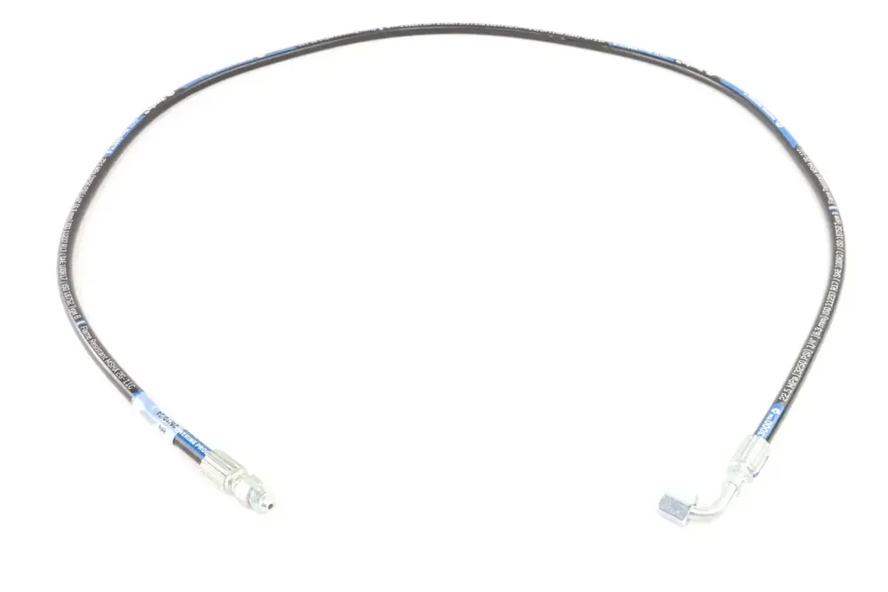 6736856 — HOSE ASSEMBLY