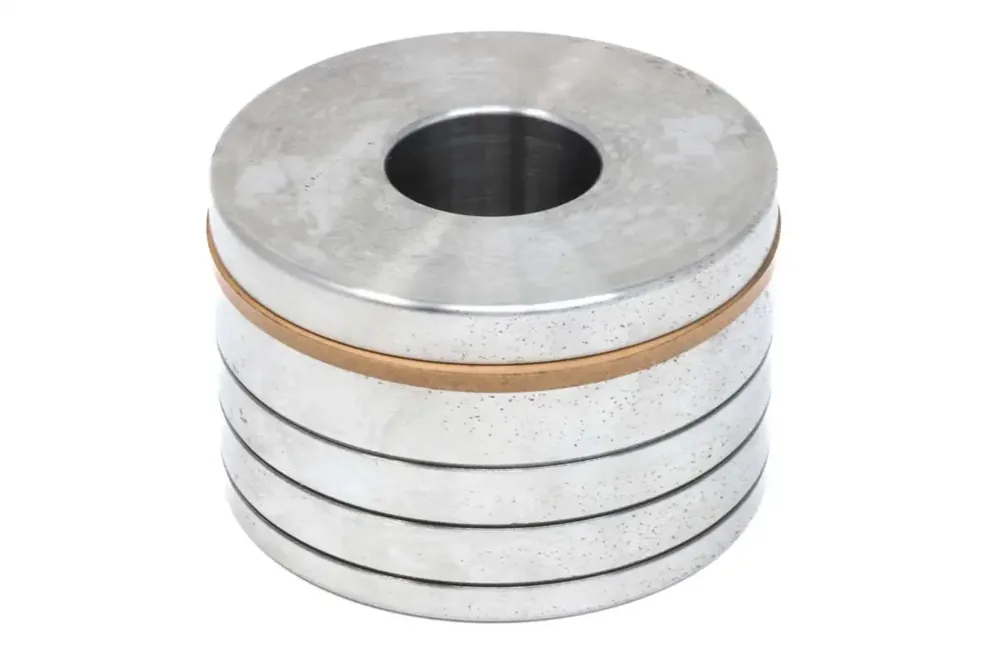 6809345 — PISTON