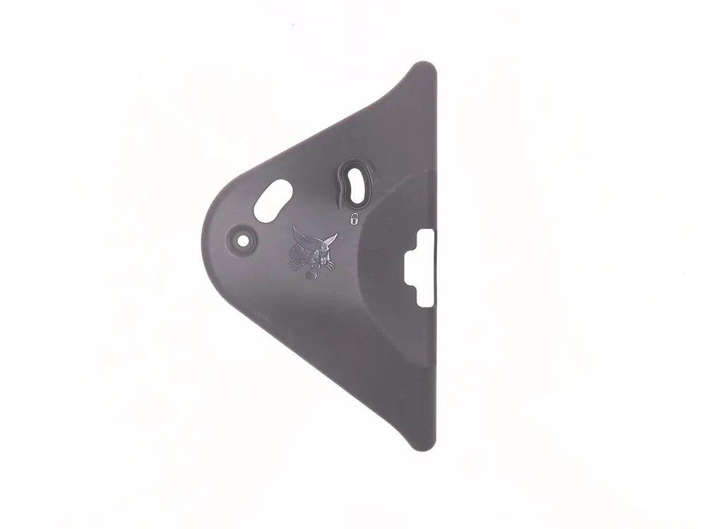 6813574 — Latch, Cover