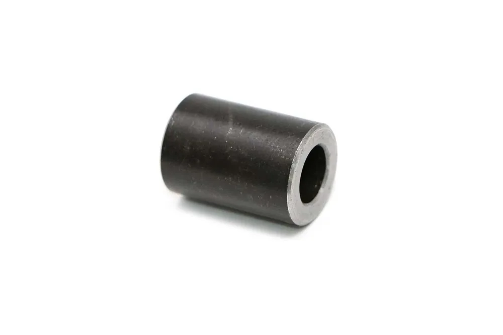 6907415 — Bushing