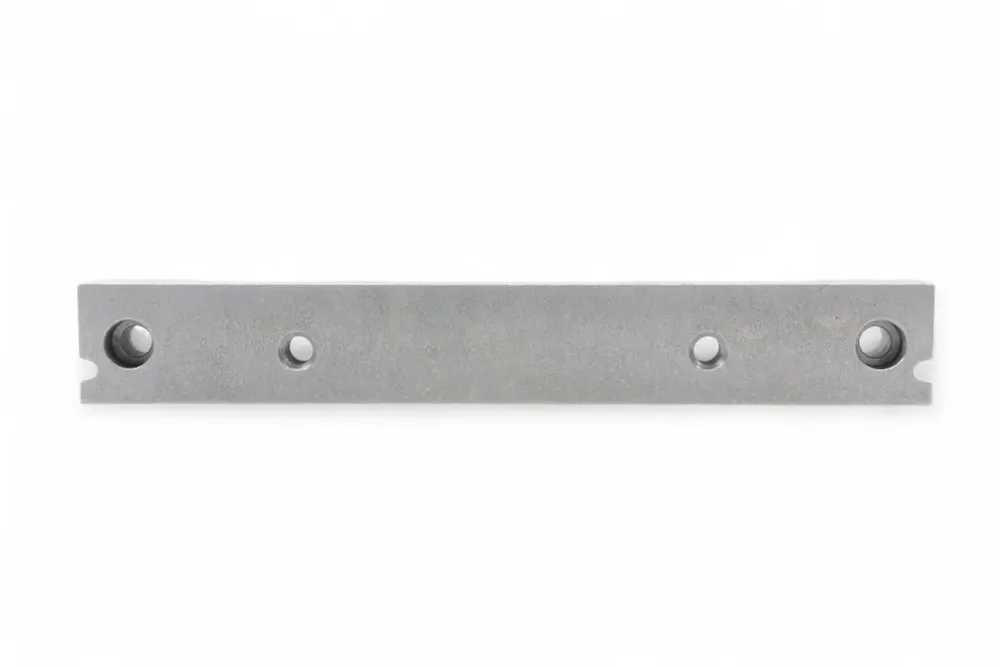 6911965 — FLANGE