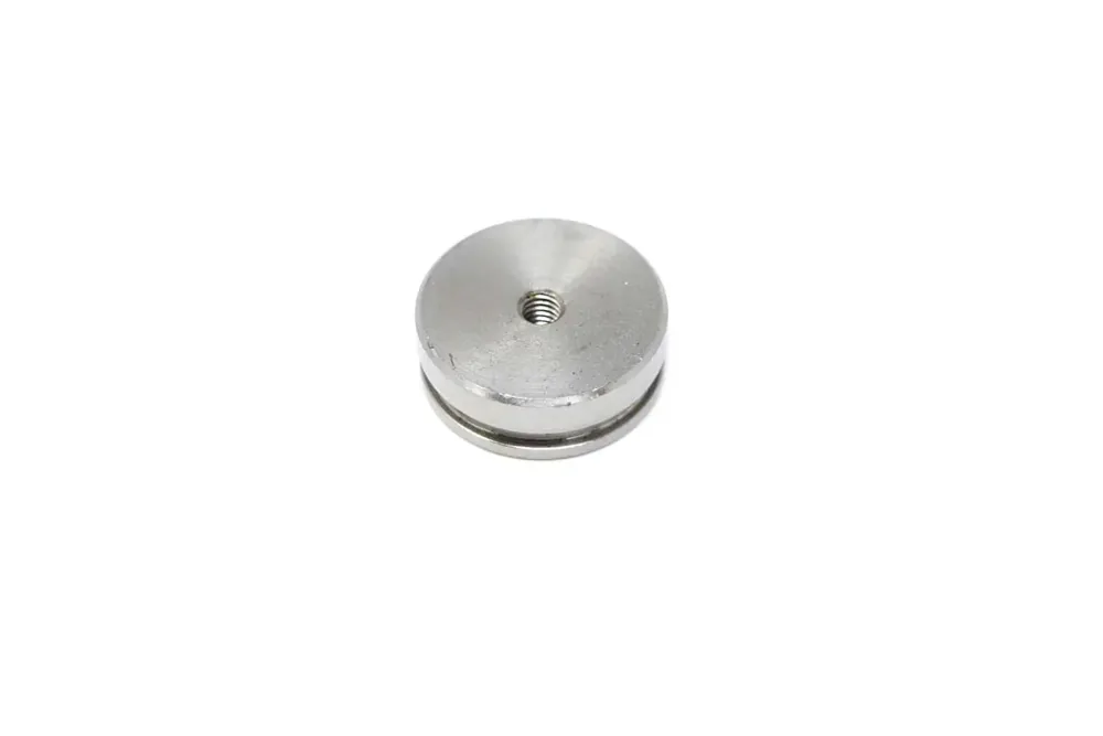 6912135 — PLUG