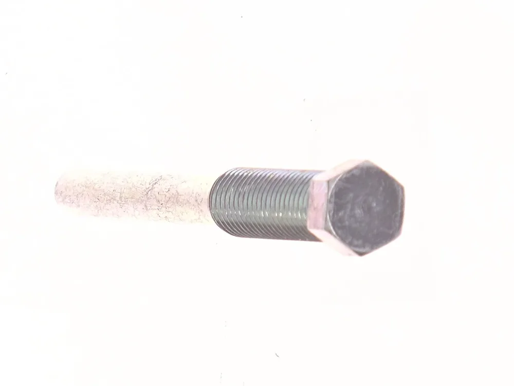 6912898 — Screw