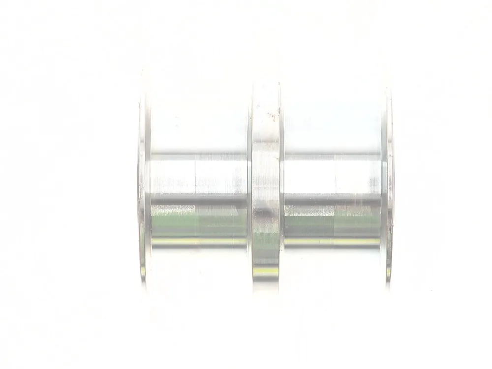 6913719 — Roller