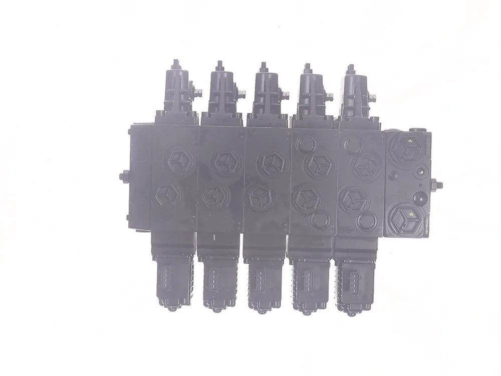 6918313 — Hydraulic Distributor, 5x100L CE2 240B LS