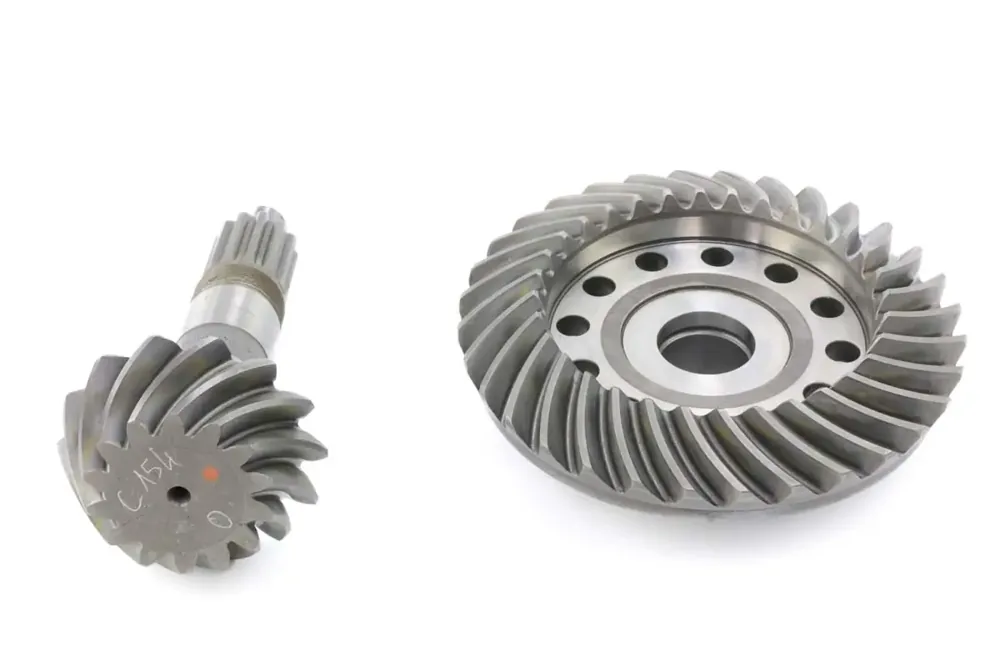 6921032 — BEVEL GEAR SET