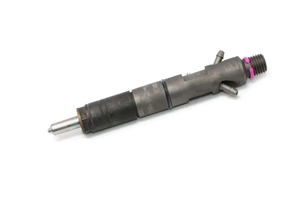 6924907 — INJECTOR