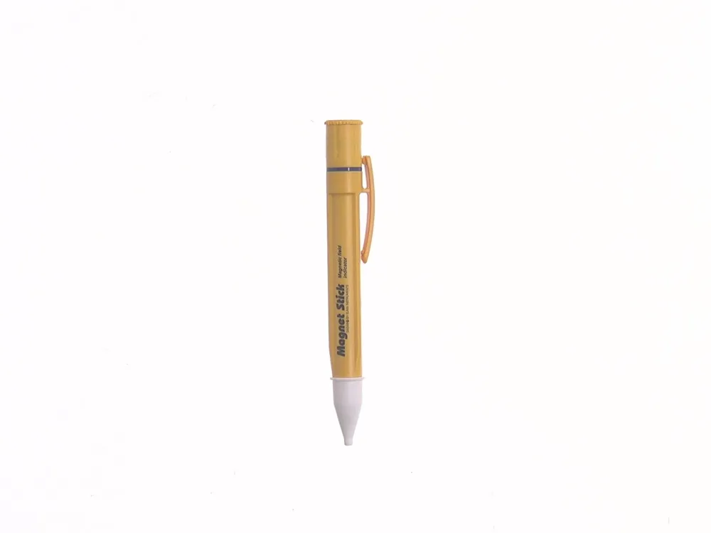 6987539 — MAGNET STICK