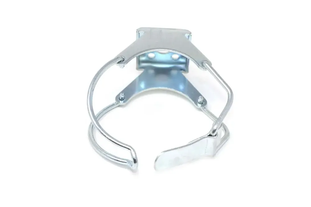 6988784 — HOLDER