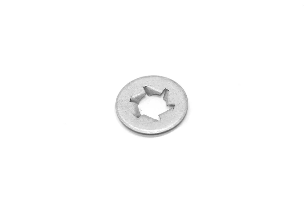 69DM10 — Bolt, Retainer