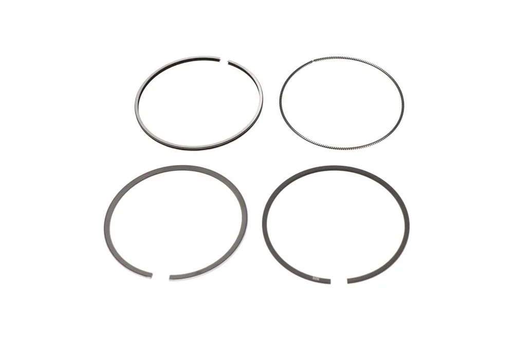 7000681 — Ring, Piston