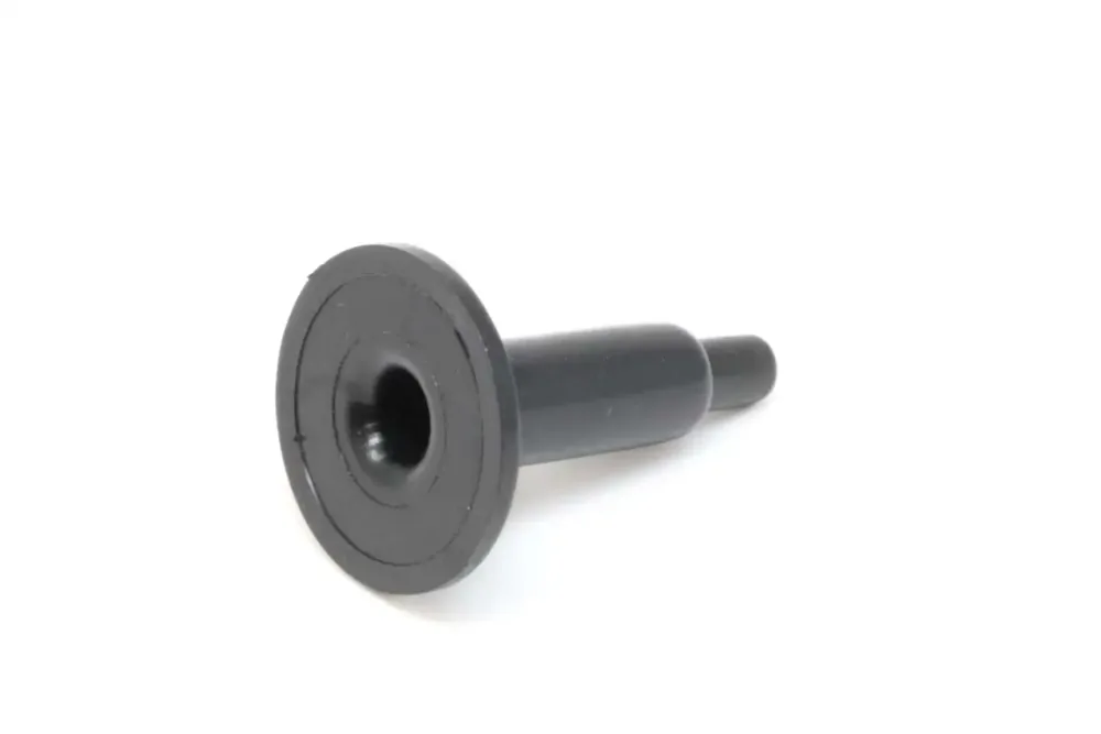 7000882 — ENGINE STOP SOLENOIDE GUIDE