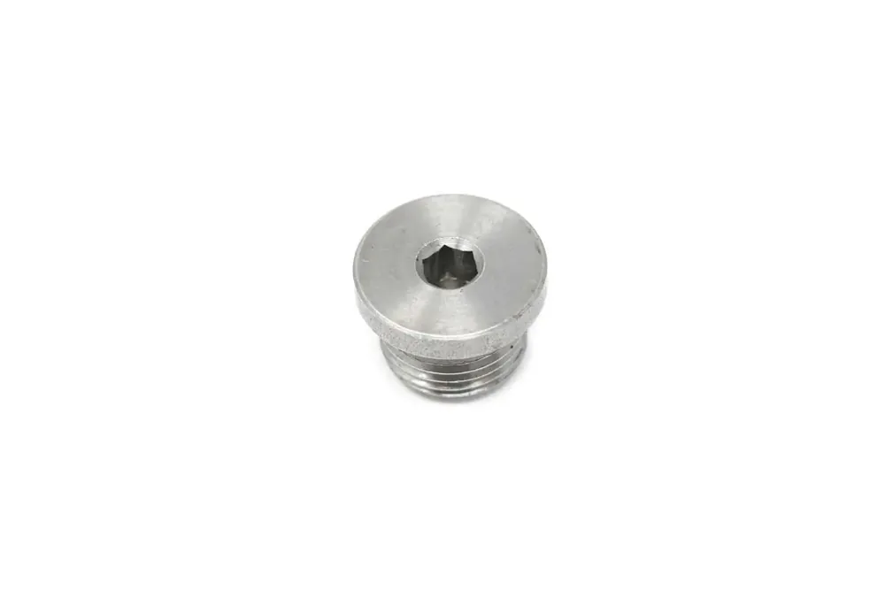 7000964 — PLUG