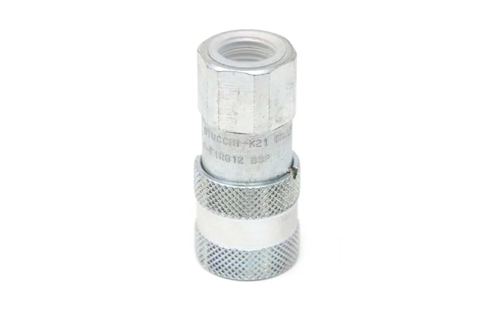 7001599 — Female. Coupler