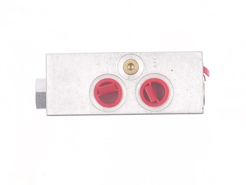7003480 — Valve, Slew Lock