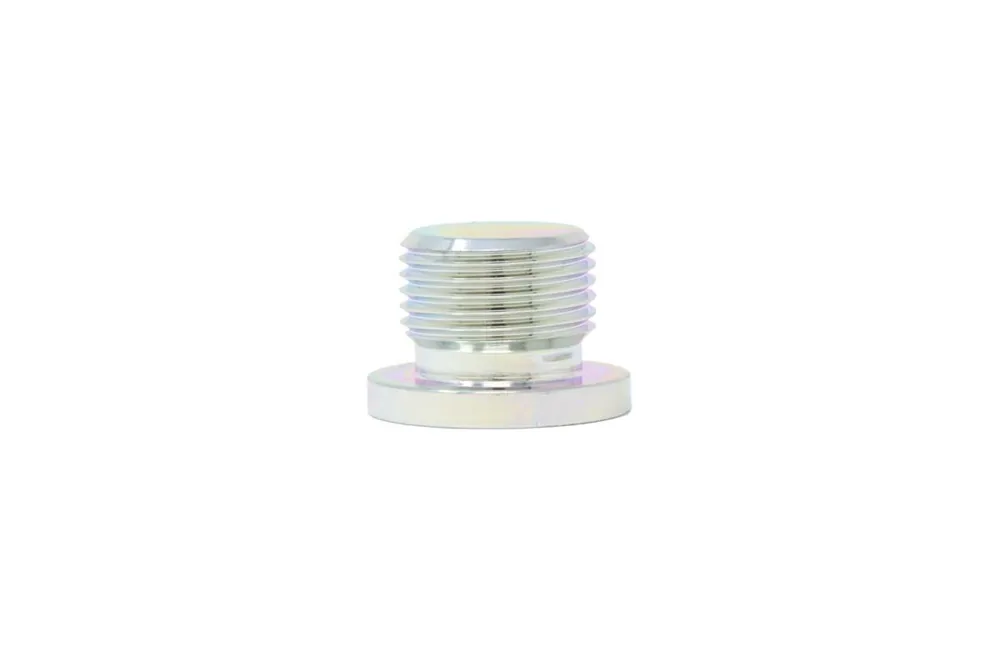 7004303 — Plug