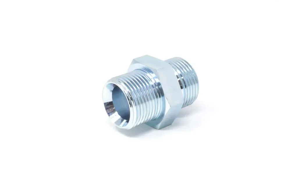 7004687 — ADAPTER