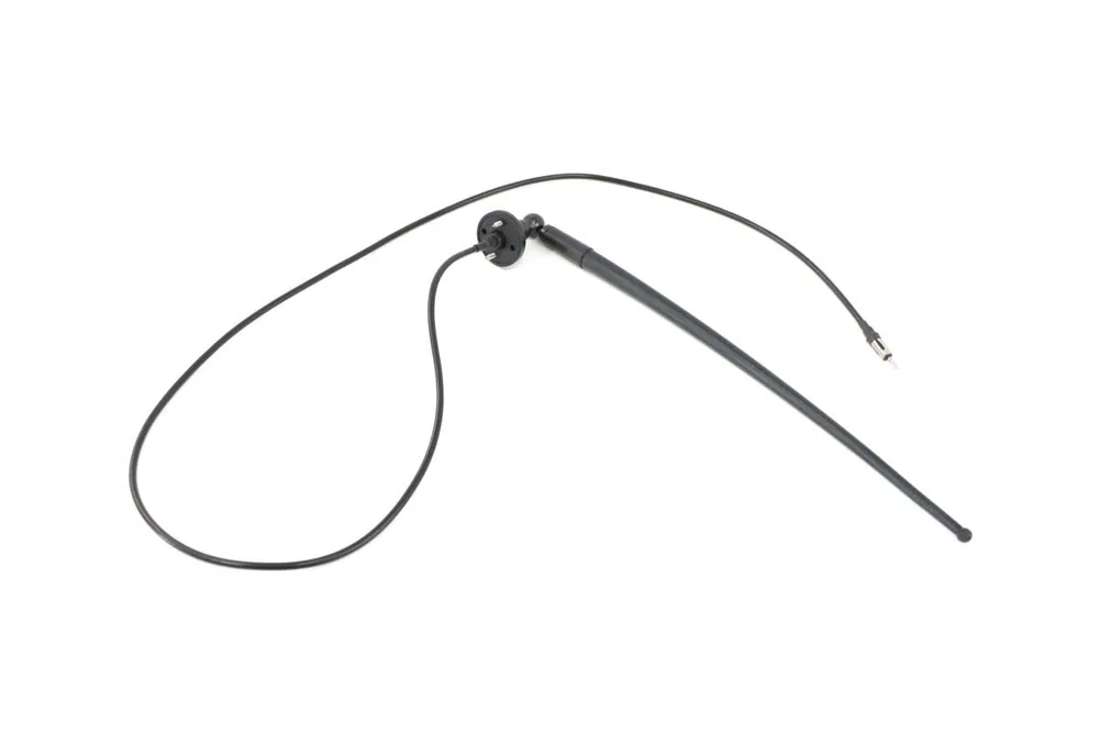 7005027 — Antenna