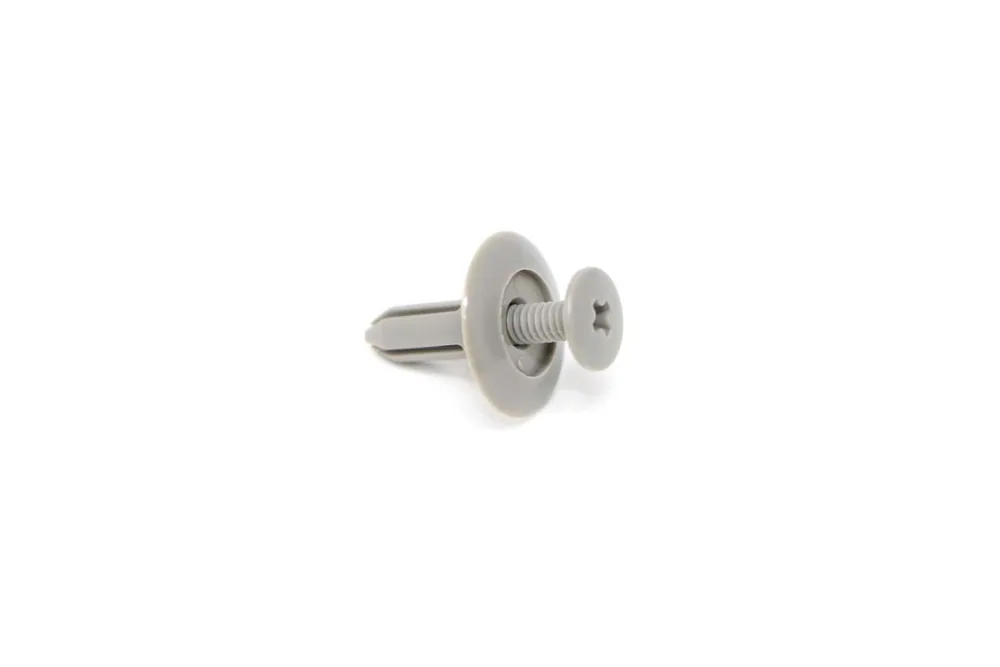 7005648 — Rivet