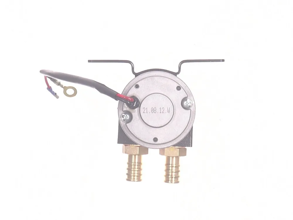 7006147 — Pump Fuel Filler